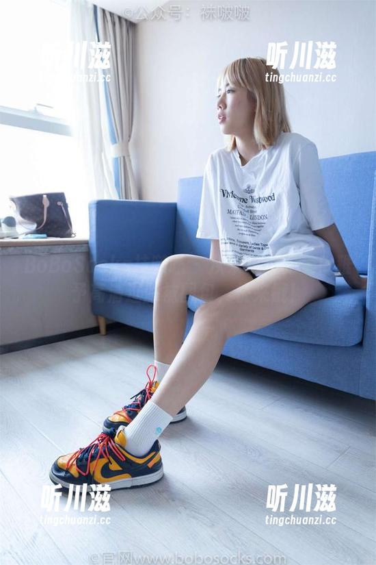 BoBoSocks袜啵啵 - 从未见过的美！稚予高清过膝袜图包，快来戳！