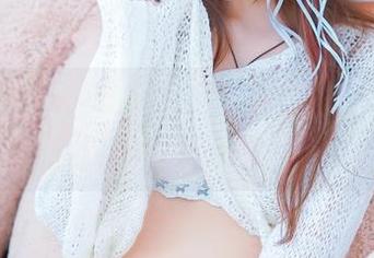 GIRLT果团网 – 通灵儿双人图集：小心，这福利有点甜！
