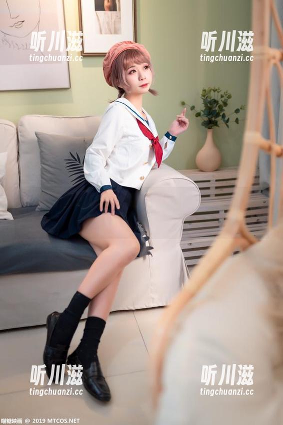MTYH喵糖映画 喵糖映画专属:长腿眼镜娘的写真奇妙之旅