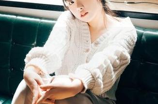 谁说丝袜不能cos：Sonson(손손)作品中的原图魅力