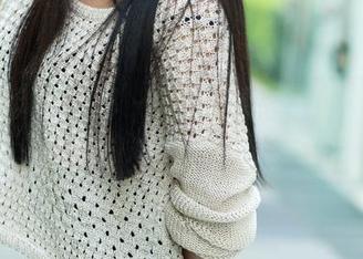 TuiGirl推女郎 – 最新王馨瑶夏日照分享：让你的冰淇淋瞬间融化！