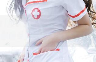 TuiGirl推女郎 – 胡允儿：这个女王的图包，让你感受到皇室待遇，完全免费哦！