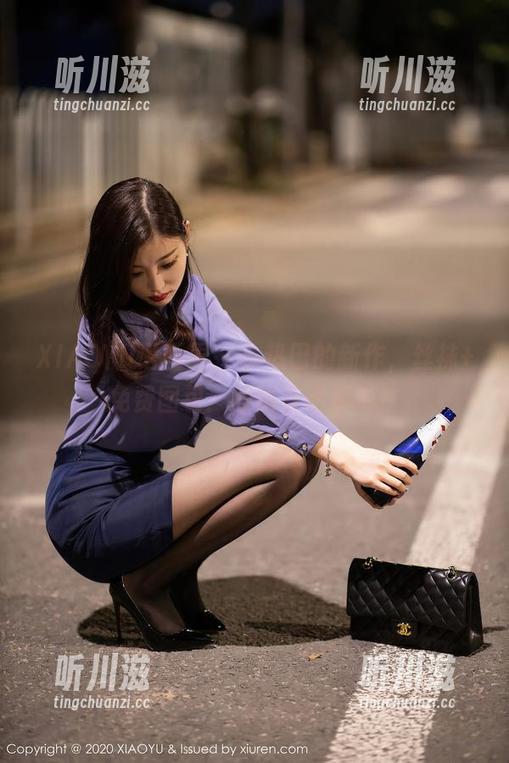 XIAOYU语画界 - 小热巴的新作，丝袜+免费图包：眼睛有话要说！