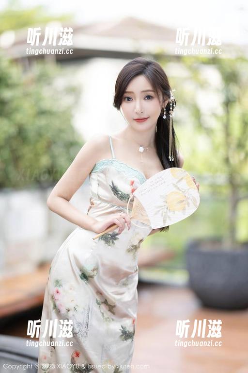 XIAOYU语画界 - 万圣节的梦心玥：想要的免费写真，一键下载就到手