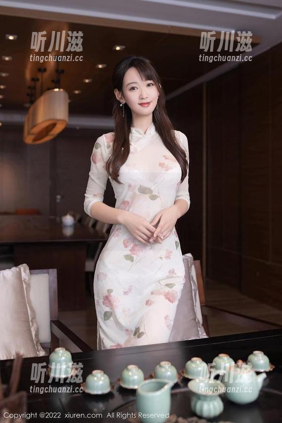 Xiuren秀人网-伍晓丽Shirley Xiuren秀人网 - 精选伍晓丽Shirley美脚:这双脚太有魅力,简直是“走”上了人生巅峰