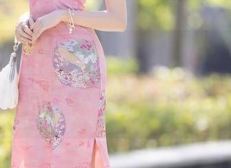 Xiuren秀人网 – 少女悠游记，悠悠YOYO分享写真集，恍惚间好像回到了那个年代