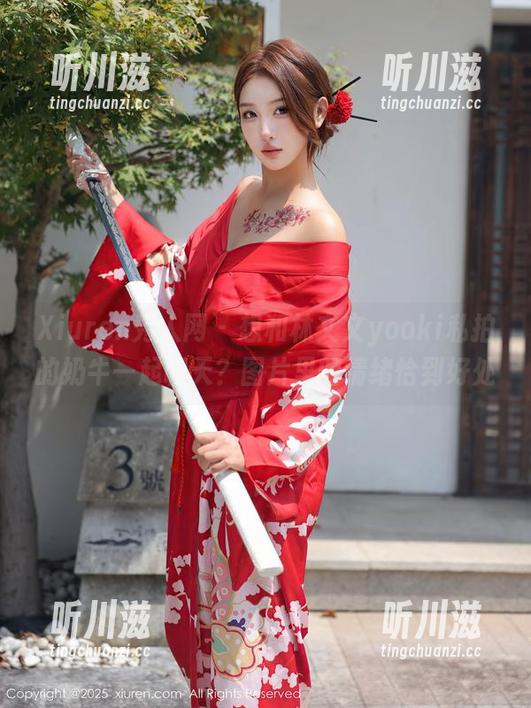 Xiuren秀人网-林文文yooki Xiuren秀人网 - 想和林文文yooki私拍的奶牛一起聊天?图片里的情绪恰到好处