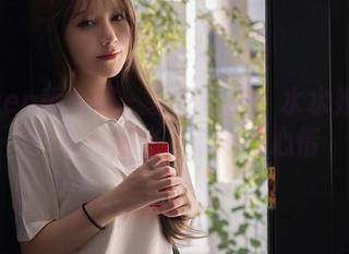Xiuren秀人网 – 夏日奇想：水水姐图片合集，阳光、草地、心情