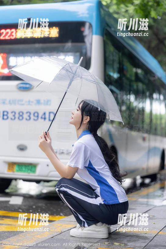 Xiuren秀人网-谭小灵 Xiuren秀人网 - 谁说旅拍不能火?谭小灵的巴厘岛美图和图包,简直是个反转!