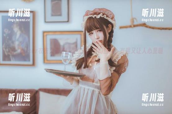 呐，coser衣衣又来了！少女们的梦幻图片，有趣又让人心里暖暖的