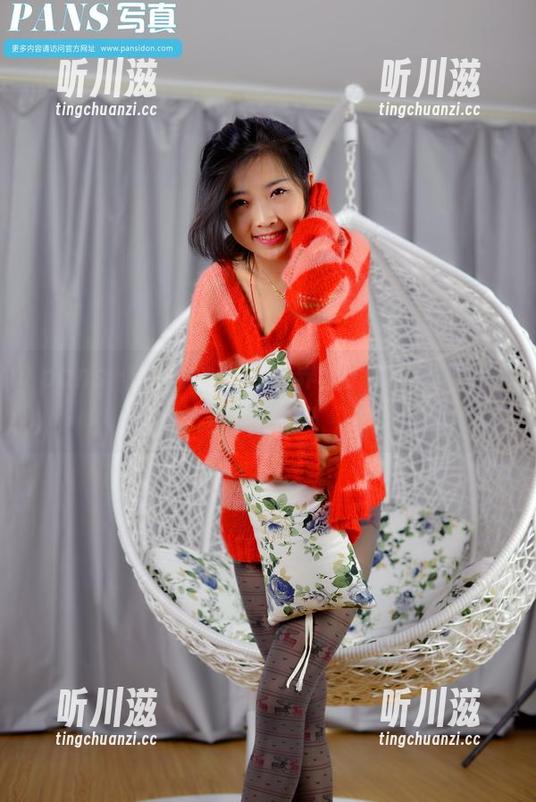 pans - 在兔女郎的世界里：诗诗写真与资源随行！