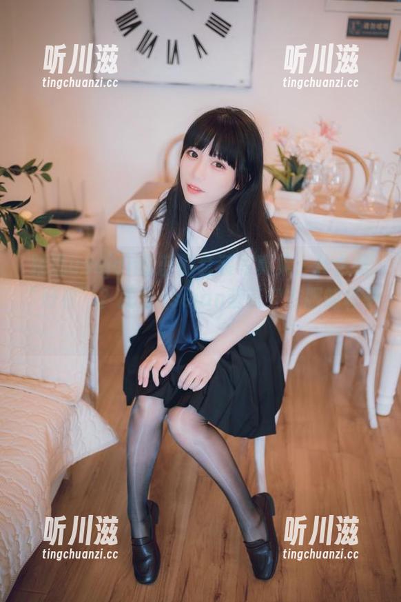 精选usejan蓝蓝的套装写真集：什么是“好看”？就是usejan蓝蓝穿衣服的样子！