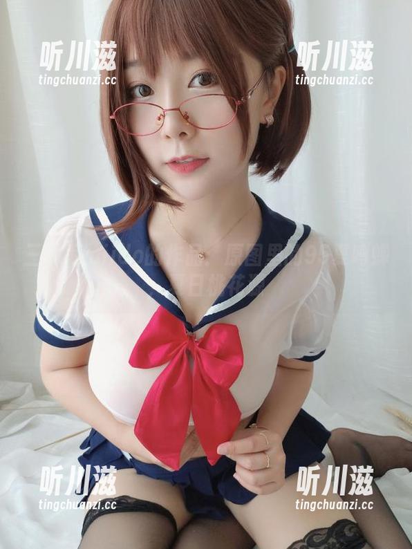 三刀刀miido的作品：原图里的95夏鸣蝉，夏日桃花源