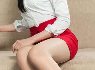 丽柜ligui – 看苏黎与丽莲的默契，原图写真简直像是在说‘我们应该搞个节目’！