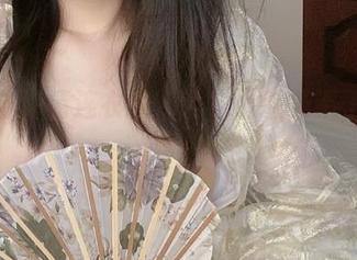 倦倦喵高清连衣裙，喂，心脏受不了的节奏！