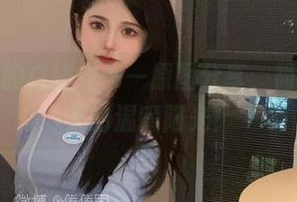 倦倦喵的白睡衣——原图分享，简直是冬天的温暖阳光！