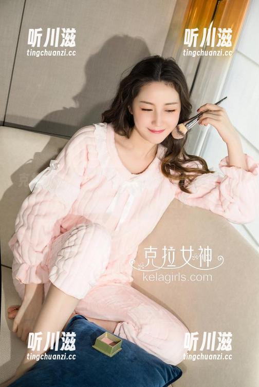克拉女神 - 免费获取YOYO的皮衣写真，图片一键下载，瞬间时尚！