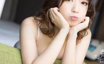克拉女神 – 周迪私房空姐合集：清风与阳光的柔软交融