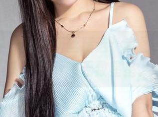 克拉女神 – 妮子蕾丝精选：套图，像在阳光下洒下的无数星星。