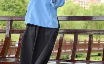 初夏女神 – 双双精选：旗袍少女的优雅，心情瞬间被点亮，果然这衣服是个魔法啊！