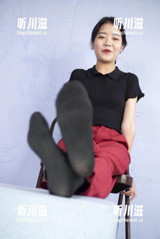 南国足艺-青青 南国足艺 - 青青体操服滑行而过,福利原图让人欲罢不能!