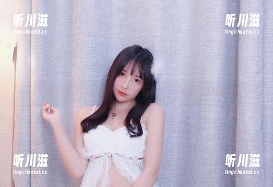 小小奶瓶儿 小小奶瓶儿的最新照片,生日限定仙女兔太会调皮!