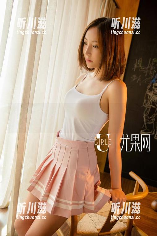 尤果网 - 原图揭秘，乔依琳的纯白美学背后藏着什么神秘力量？