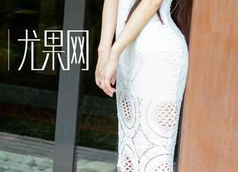 尤果网 – 当贝拉遇上肉丝：一个合集，两种风格！