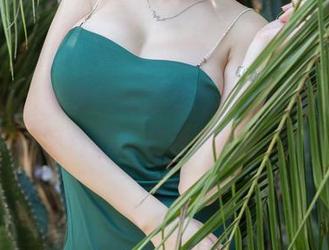 尤蜜荟 – 娜露的体操服写真，仿佛每一张照片都在和我悄悄说话