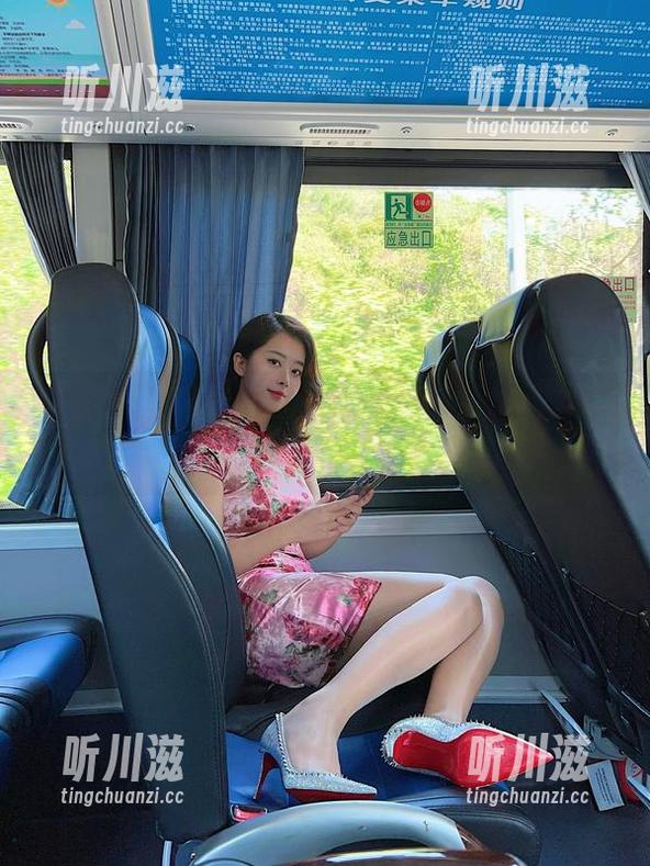 张老师 微密圈 - 张老师把她的绿意盎然作品放进网盘,谁能不心动呢?