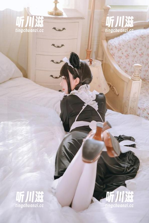 日奈娇 日奈娇茶水间:全套写真犹如氤氲茶香,淡淡的暧昧,难免想多!