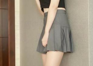 梦丝女神 – 图册中的香琪：白衬衫的俏皮与飘逸，你准备好了吗？