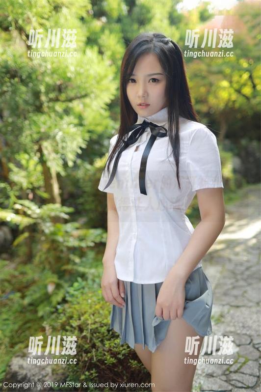 模范学院-文芮jeninfer 模范学院 - 文芮jeninfer的浴缸福利写照,细腻得让人心动