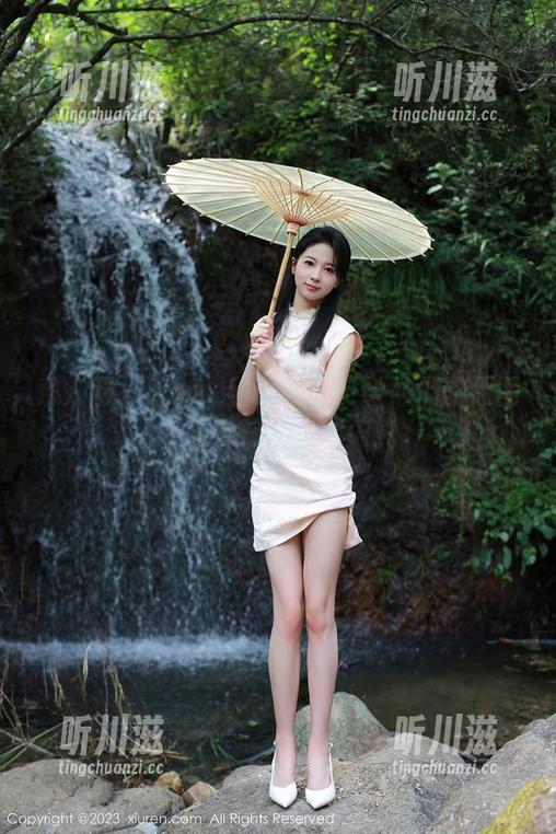 秀人网-tina_甜仔 秀人网 - tina_甜仔教你:学妹们的原图不需要修图也能闪光