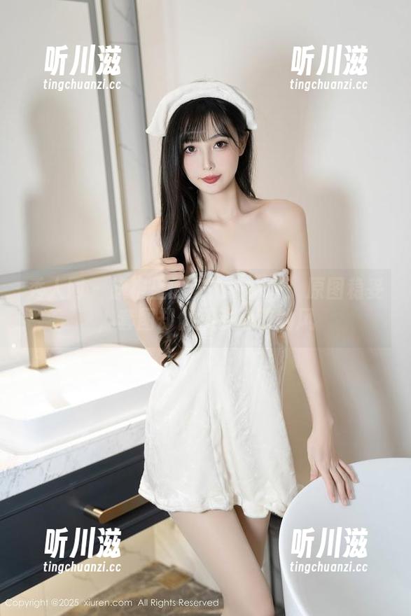 秀人网 - 旗袍里的安妮BABY：原图稳妥，套图却像搅动心弦的风