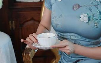 秀人网 – 校园美图大放送：安然的高清图集，这里有梦