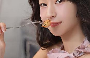 秀人网 – 在厨娘的世界里：用图片告诉你，安琪的美食哲学！