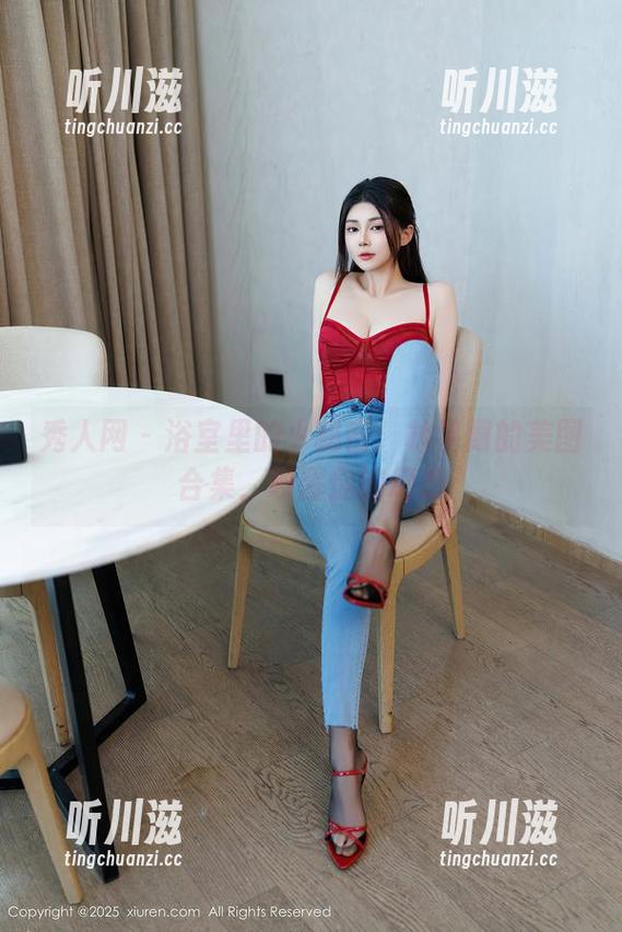 秀人网-林星阑 秀人网 - 浴室里的小秘密:林星阑的美图合集,唤醒你的幻想