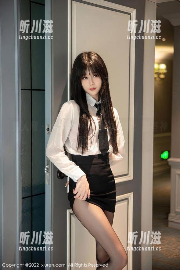 秀人网 - 汐汐baby的网袜故事：那些神秘的套图资源线索…