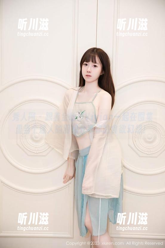 秀人网-金幼汐Vivian 秀人网 - 跟着金幼汐Vivian一起在图集里当个迷人的厨娘分享你的食欲幻想!