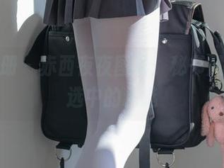 稚乖画册 – 赤西夜夜图集：秘书风情，精选中的精选