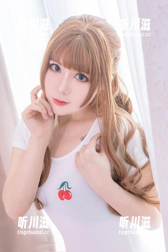 羊大真人 在羊大真人的高清写真集里,体验那种“大凤毒苹果”的微妙甜度。