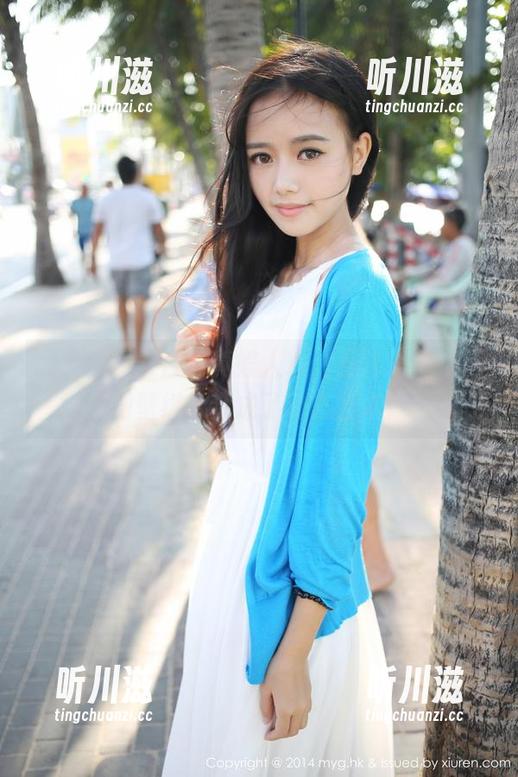 美媛馆-王馨瑶yanni 美媛馆 - 天台写真娱人心:王馨瑶yanni把壁纸都变成了动态艺术!