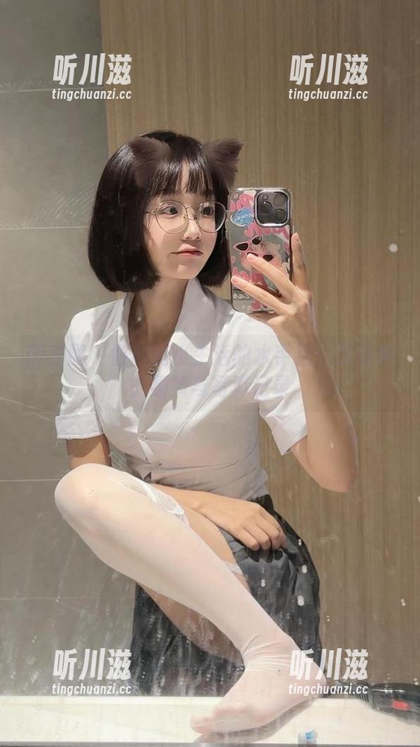 胜利的小生活 微密圈 - 胜利的小生活的水手裙:原图中的细节与写真记录