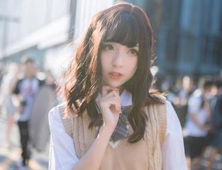 你敢相信这是舞小喵的玉藻前舞娘原图？快在下载中惊艳一下自己！