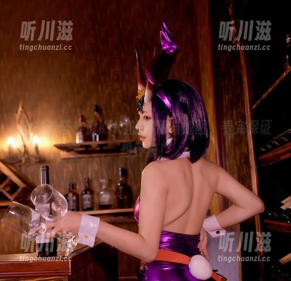 喵来看蓝小沂KiKi的高清猫娘图，看完保证想养猫！