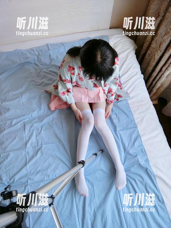 西尔酱户外jk白丝图集，感觉呼吸都变得甜了，谁能拒绝？