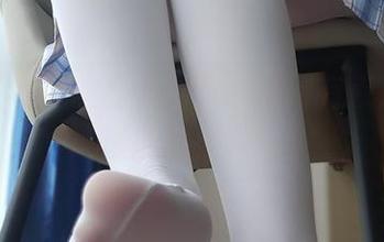 学姐西尔酱的私拍图包：撩得有点过，但谁能挡得住！