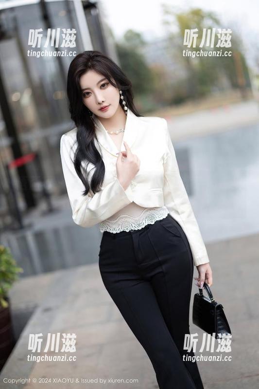 语画界 - 林子遥的温柔图鉴：精选图库里藏着的全是开心与温暖的密钥！