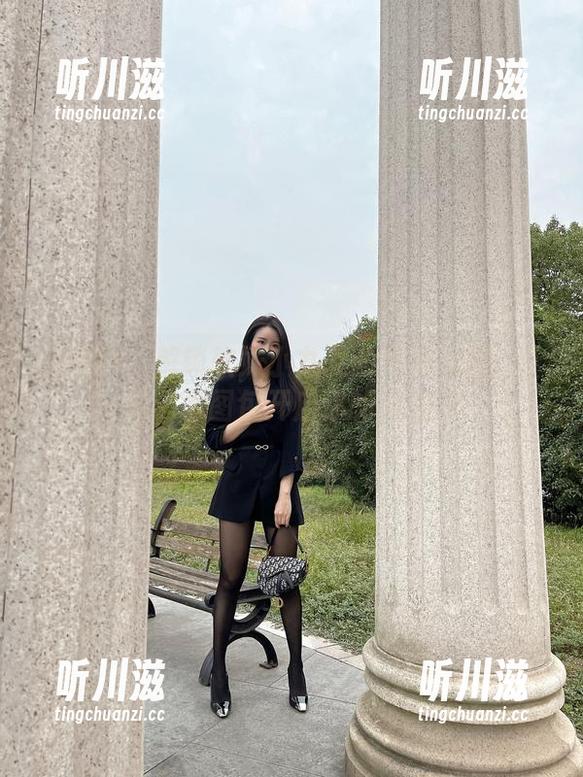 微密圈 - 解锁软妹小九九的私房秘籍：丝足艺术图包开启你的新视界